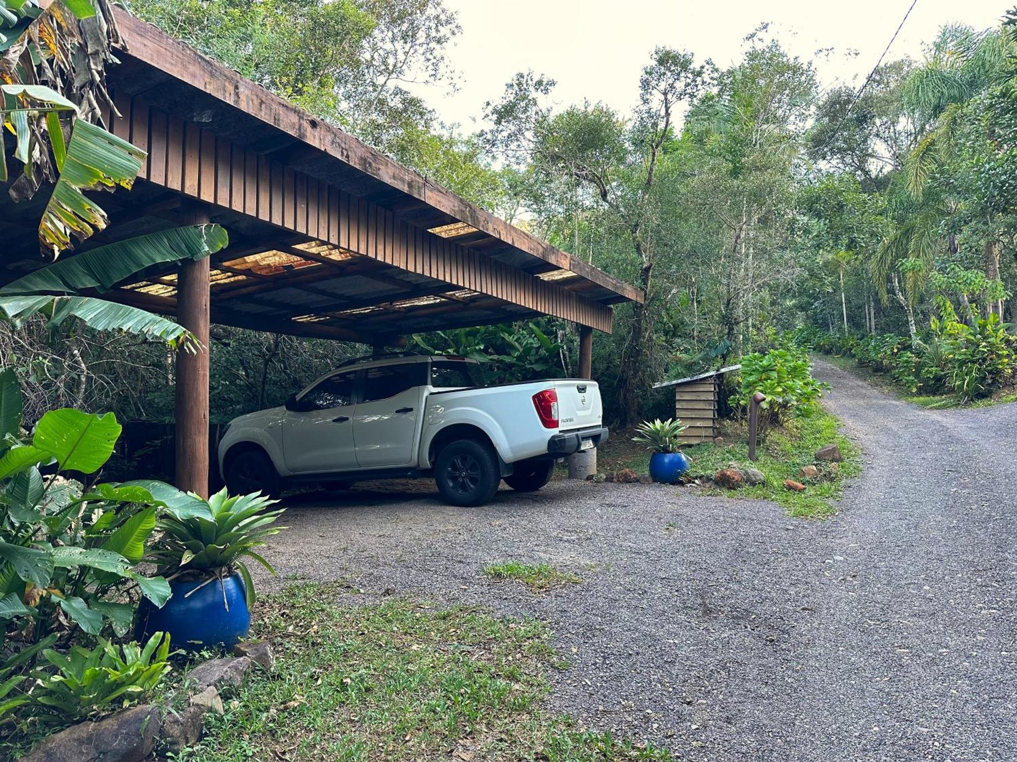 ホテル Refugio Ecologico Pedra Afiada プライア・グランデ エクステリア 写真